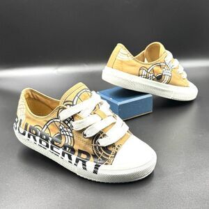 Burberry Thomas Bear-Print Low Top Sneakers